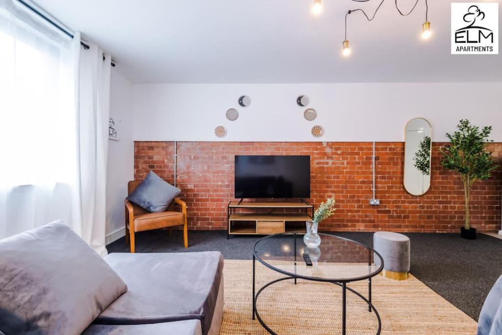 Apartamento Luxurious 1-bedroom Apartment, Sleeps 4, Free Parking